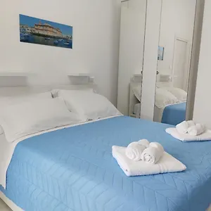 Sea Moon Apartment Bari